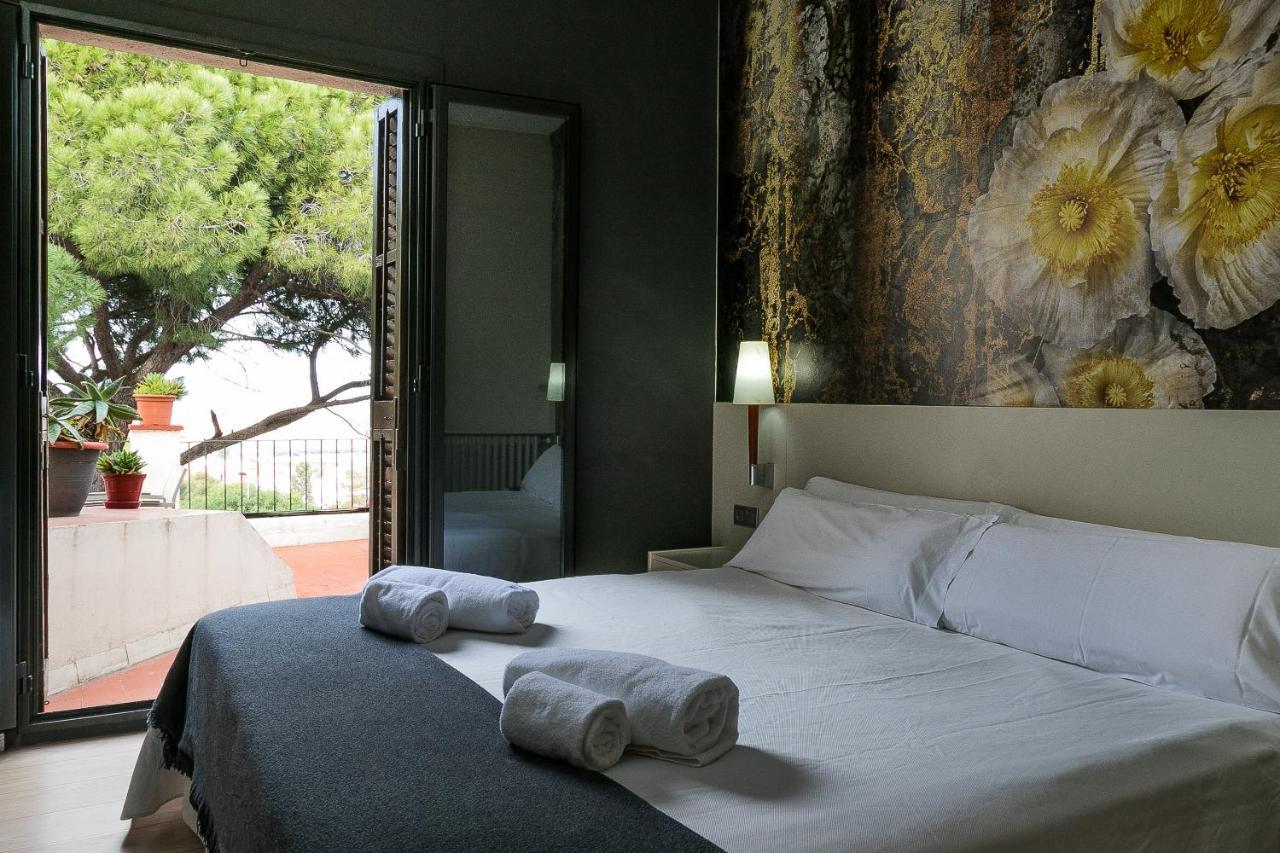 Hotel El Castell Sant Boi de Llobregat Eksteriør bilde