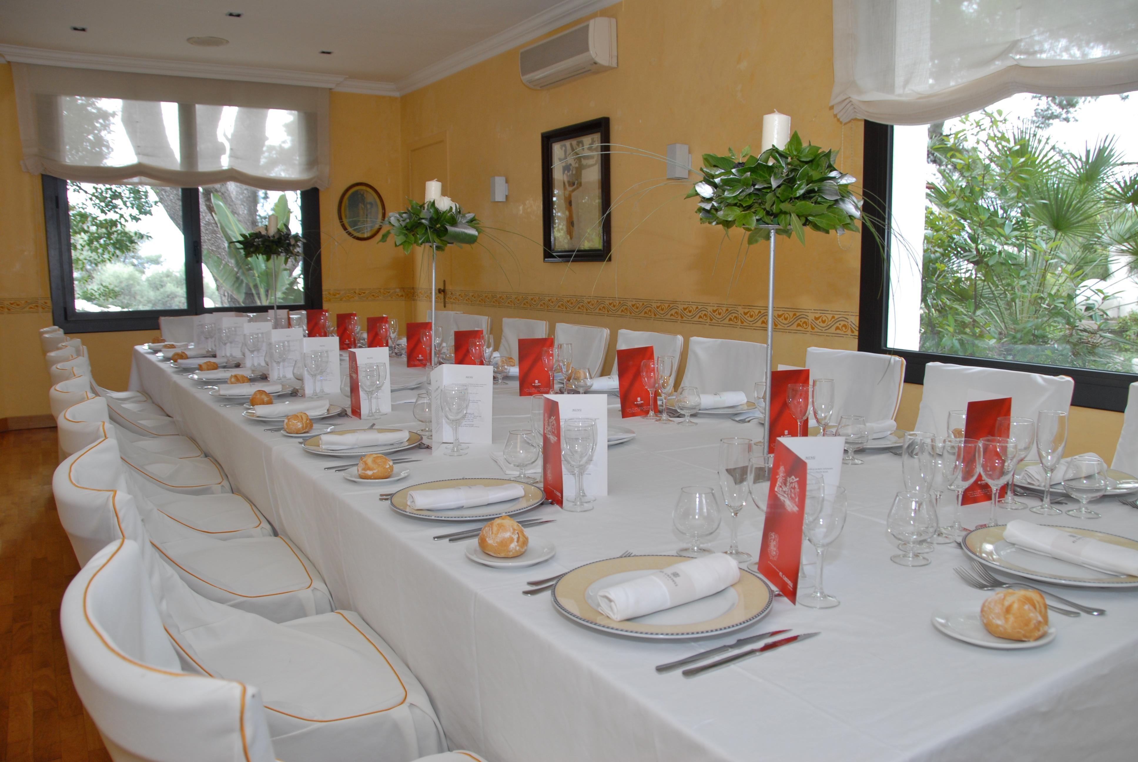 Hotel El Castell Sant Boi de Llobregat Eksteriør bilde