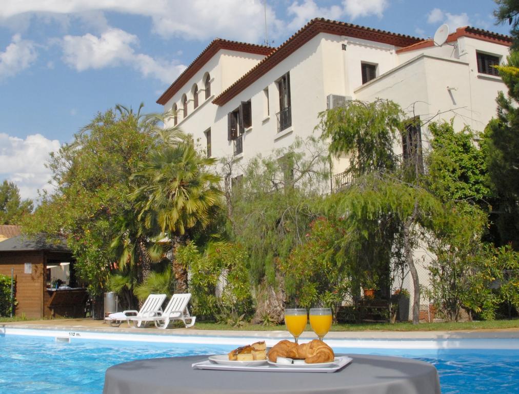 Hotel El Castell Sant Boi de Llobregat Eksteriør bilde